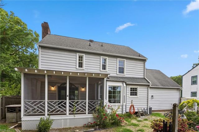 2107 Village Green PW, Newport News, VA 23602