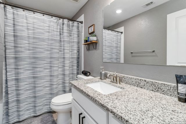 12336 Saddle Up Dr, San Antonio, TX 78254