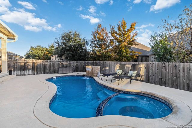 12336 Saddle Up Dr, San Antonio, TX 78254