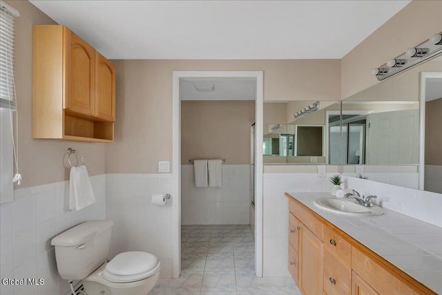 10 Appletree Lane, Clifton Park, NY 12065