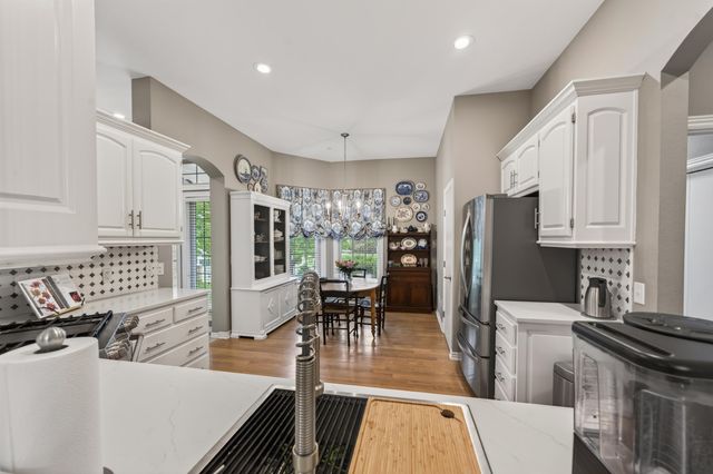 448 Bridgefield Ct, Wichita, KS 67230