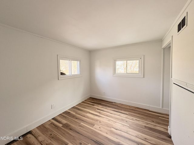5228 Rowland Road, Toledo, OH 43613