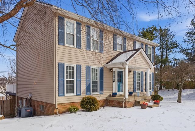 2371 Hartland Parkside Drive, Lexington, KY 40515