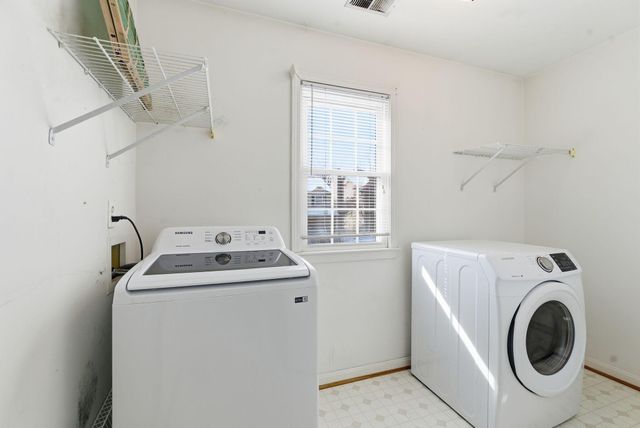 2371 Hartland Parkside Drive, Lexington, KY 40515