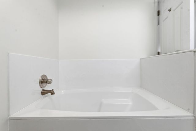 2371 Hartland Parkside Drive, Lexington, KY 40515