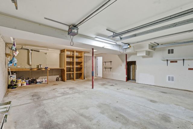 2371 Hartland Parkside Drive, Lexington, KY 40515