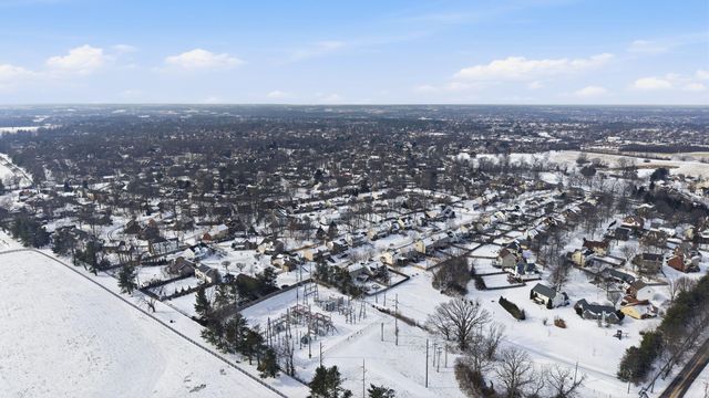 2371 Hartland Parkside Drive, Lexington, KY 40515