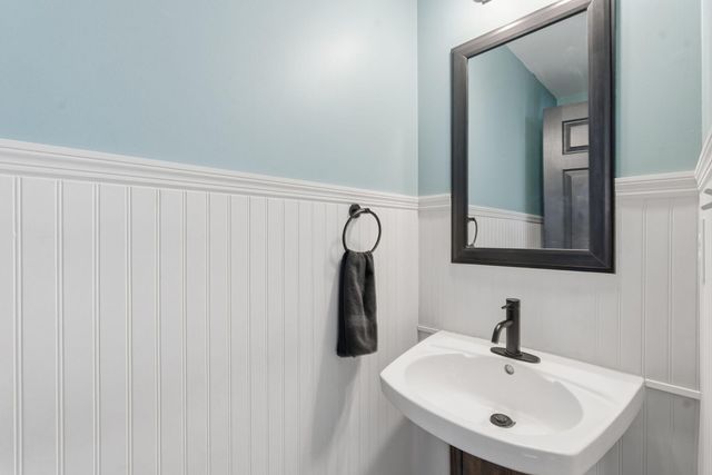 2371 Hartland Parkside Drive, Lexington, KY 40515