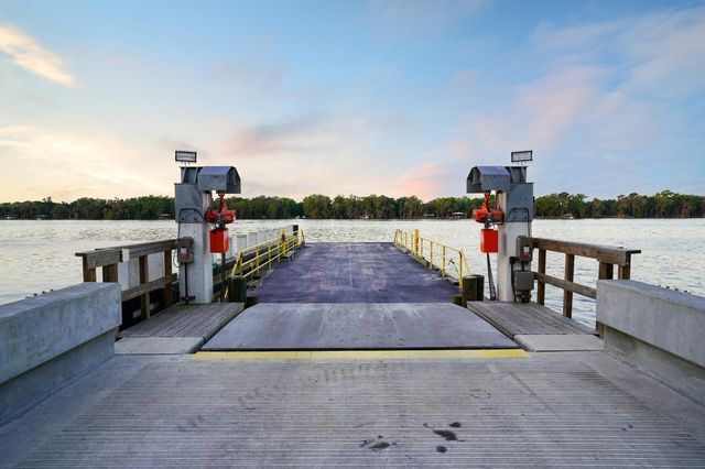 356 Drayton Island Rd, Georgetown, FL 32139