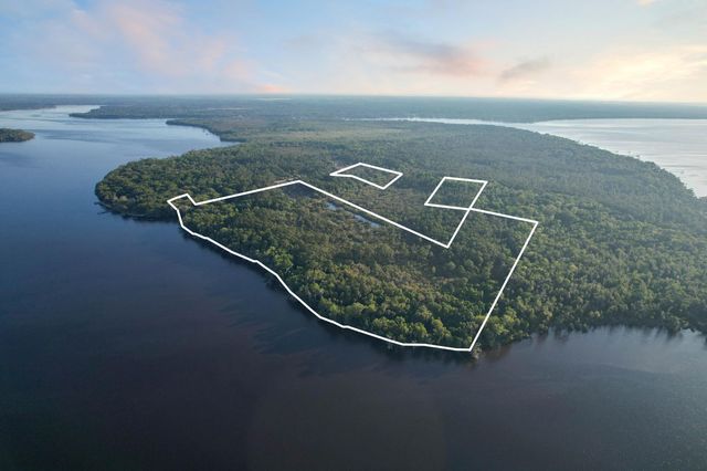 356 Drayton Island Rd, Georgetown, FL 32139