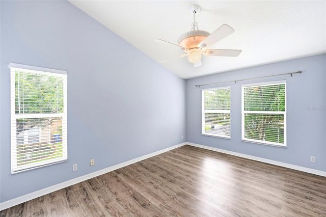 8013 BOONE DRIVE, Largo, FL 33773