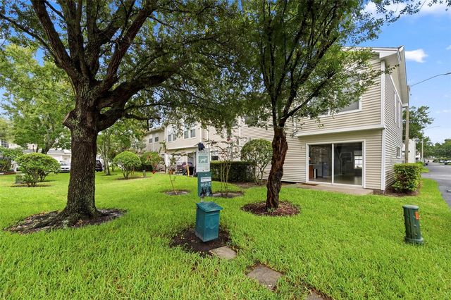 8013 BOONE DRIVE, Largo, FL 33773