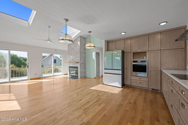 2027 Blackbeard Drive, Oriental, NC 28571