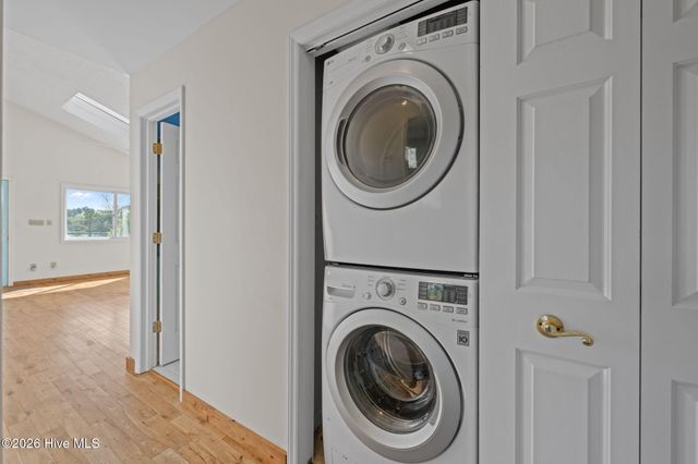 2027 Blackbeard Drive, Oriental, NC 28571