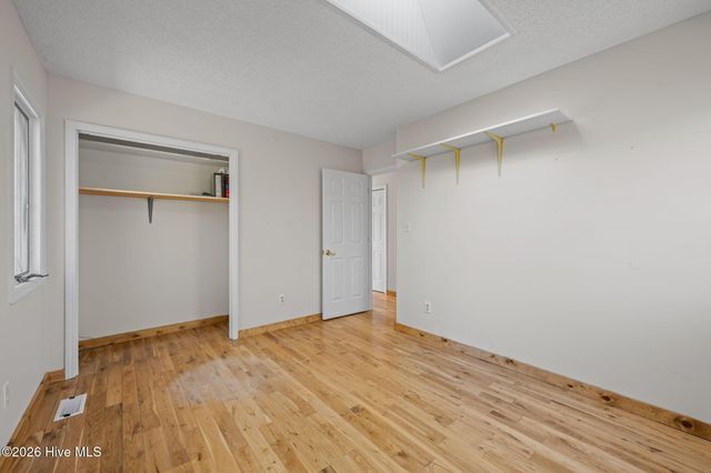 2027 Blackbeard Drive, Oriental, NC 28571