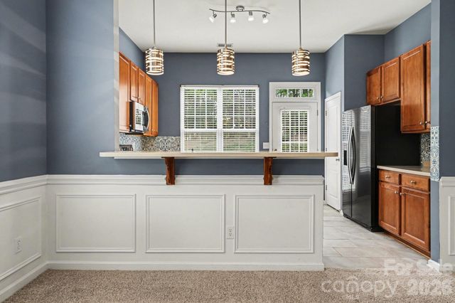 6005 Pale Moss Lane, Charlotte, NC 28269