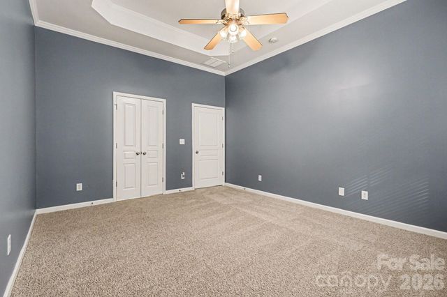6005 Pale Moss Lane, Charlotte, NC 28269