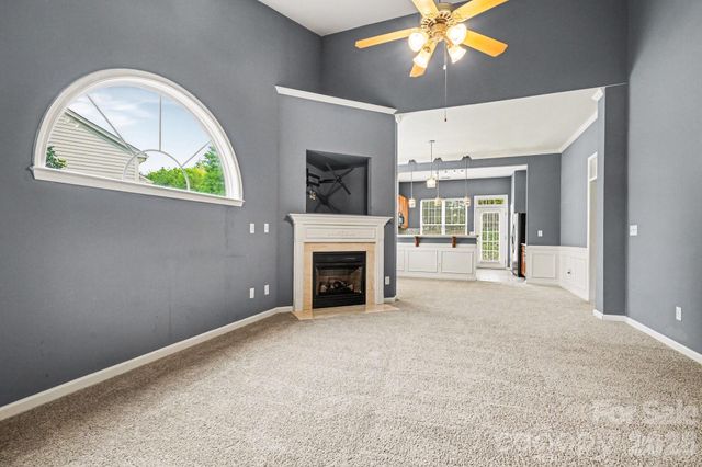 6005 Pale Moss Lane, Charlotte, NC 28269