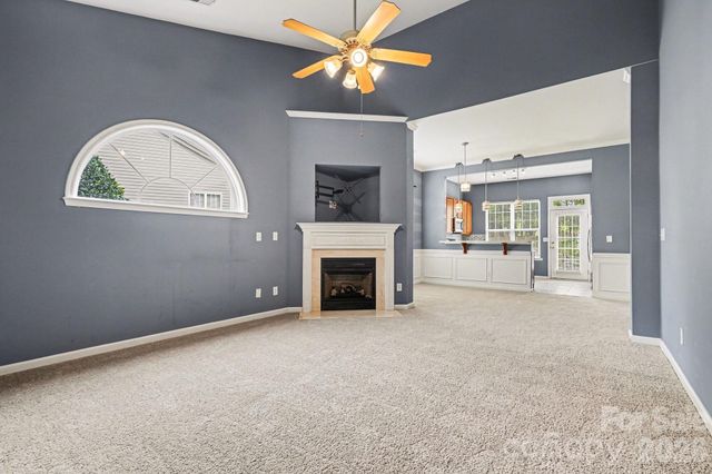 6005 Pale Moss Lane, Charlotte, NC 28269