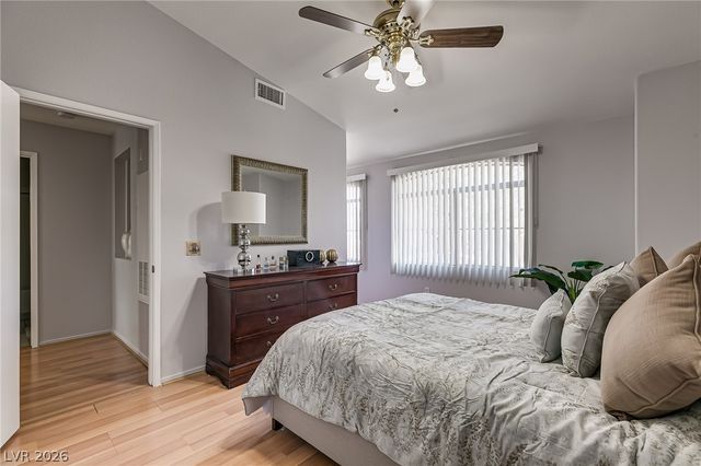 5415 West HARMON Avenue 2114, Las Vegas, NV 89103