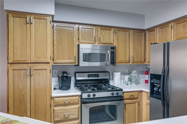 5415 West HARMON Avenue 2114, Las Vegas, NV 89103