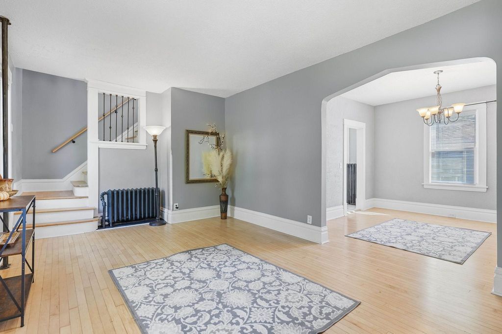 211 Morton Street E, Saint Paul, MN 55107 — photo 5