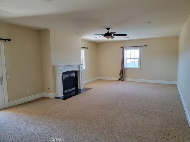 3715 W Avenue M 11, Lancaster, CA 93536
