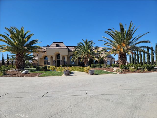 3715 W Avenue M 11, Lancaster, CA 93536