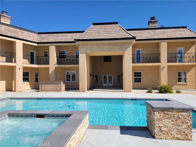3715 W Avenue M 11, Lancaster, CA 93536