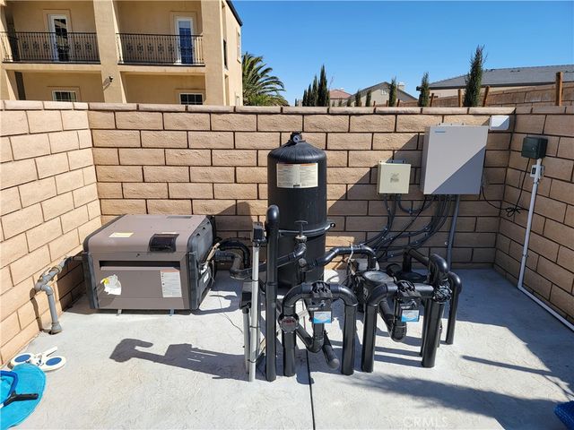 3715 W Avenue M 11, Lancaster, CA 93536