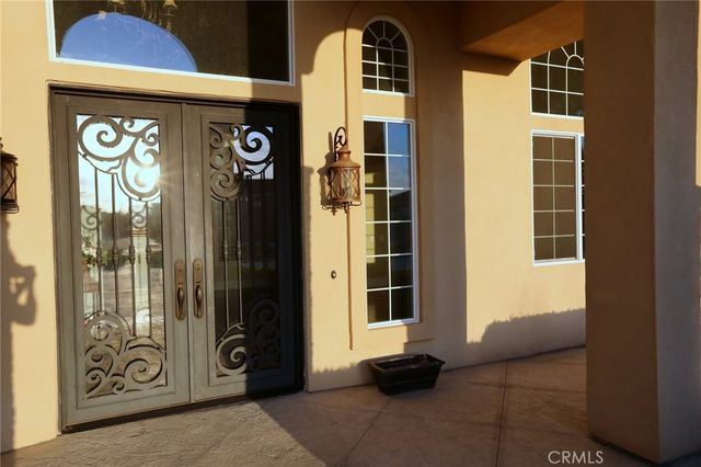 3715 W Avenue M 11, Lancaster, CA 93536