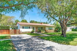 11 NW 97th St, Miami Shores, FL 33150