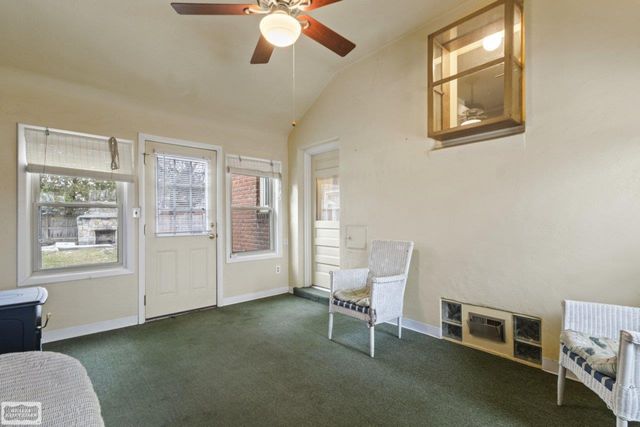 22300 Marine Avenue, Eastpointe, MI 48021