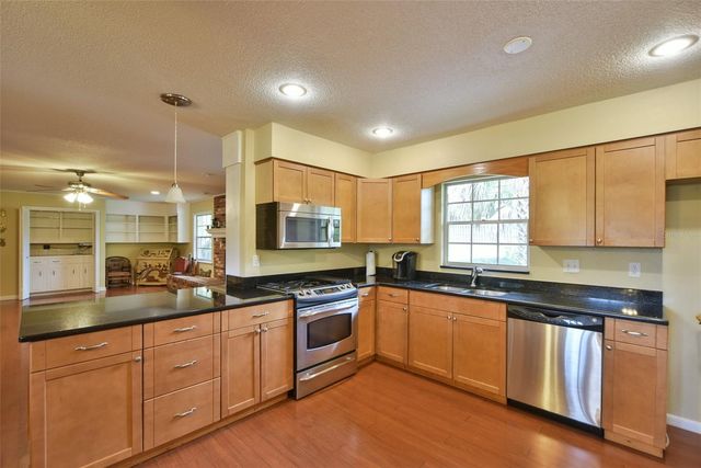 4243 SE 8TH STREET, Ocala, FL 34471