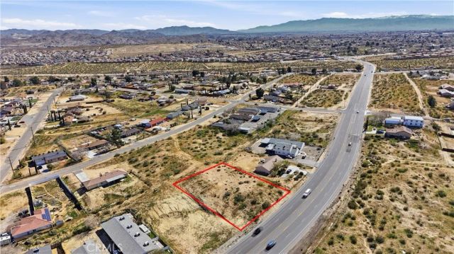 16423 Village, Victorville, CA 92394