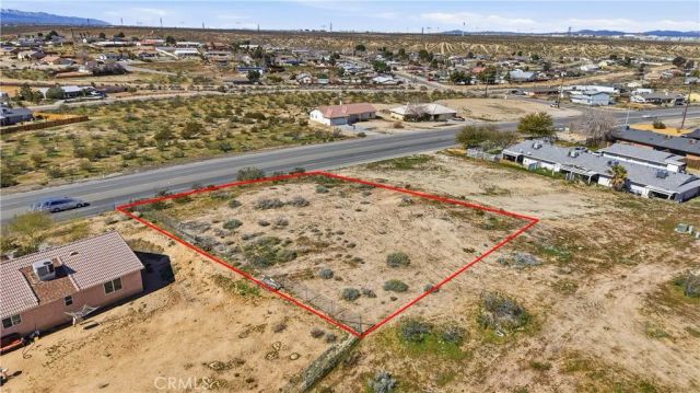 16423 Village, Victorville, CA 92394