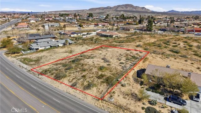 16423 Village, Victorville, CA 92394