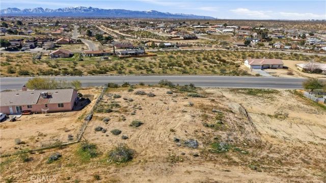 16423 Village, Victorville, CA 92394