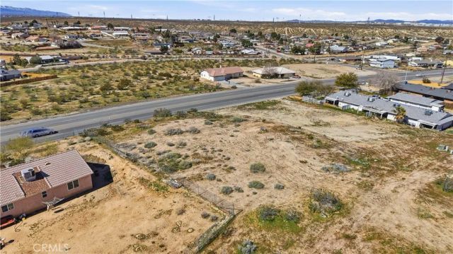 16423 Village, Victorville, CA 92394
