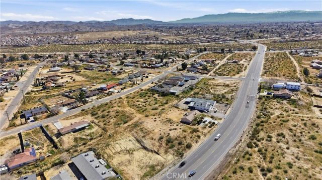 16423 Village, Victorville, CA 92394