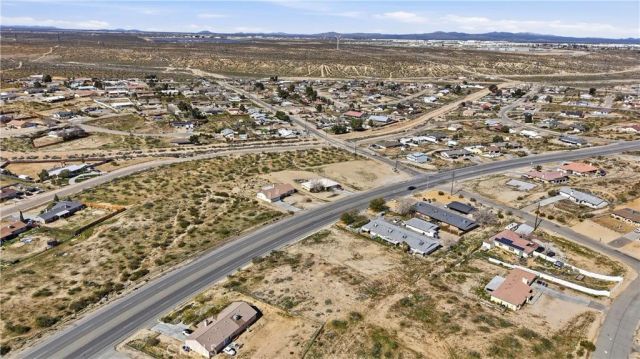 16423 Village, Victorville, CA 92394