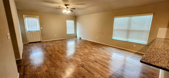 15054 Paddock Point Lane, New Caney, TX 77357