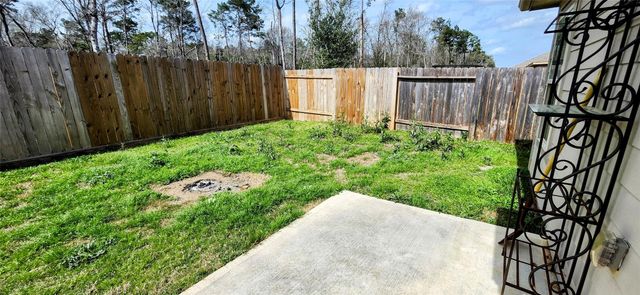 15054 Paddock Point Lane, New Caney, TX 77357