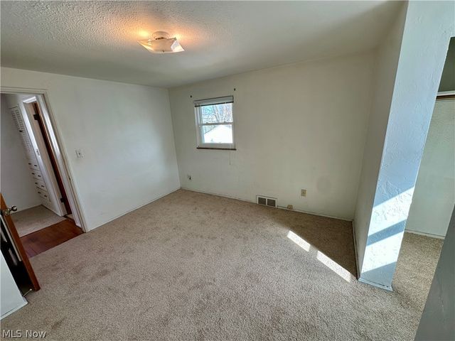 24251 Puritan Road, Euclid, OH 44123