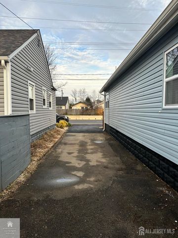 888 State Route 35 Highway, Old Bridge, NJ 08879