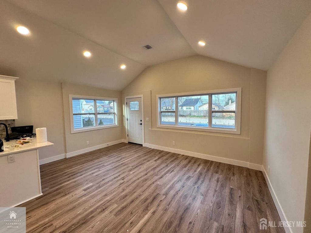 888 State Route 35 Highway, Old Bridge, NJ 08879