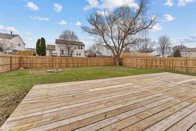 15187 Redcliff Drive, Noblesville, IN 46062