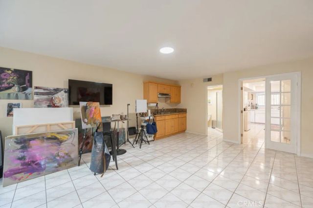 1350 E Tujunga, Burbank, CA 91501