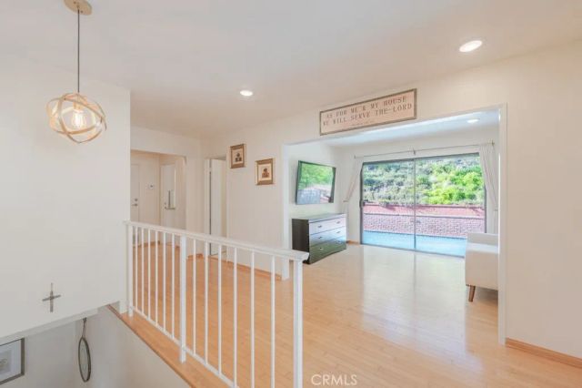 1350 E Tujunga, Burbank, CA 91501