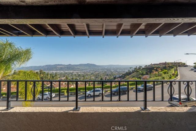 1350 E Tujunga, Burbank, CA 91501